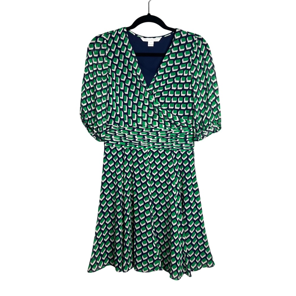 Diane von Furstenberg Fit & Flare Dress Sz 4 Silk Geometric Faux Wrap 3/4 Sleeve